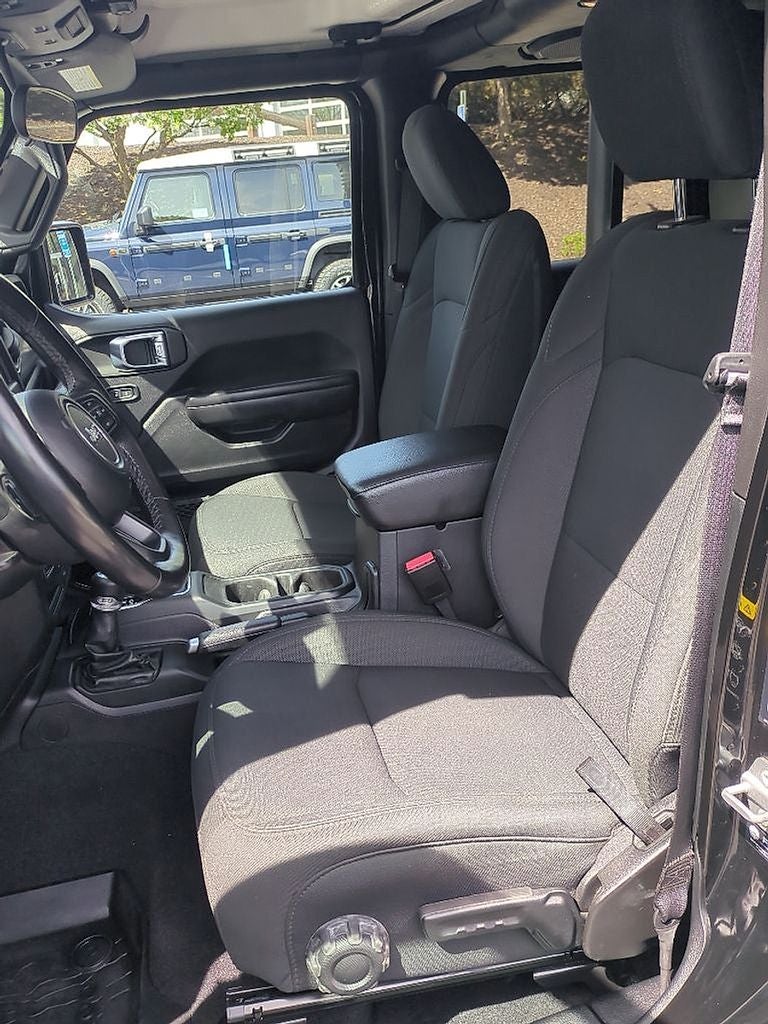 2021 Jeep Gladiator Sport