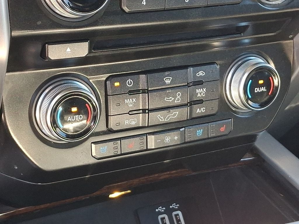 2016 Ford F-150 Platinum