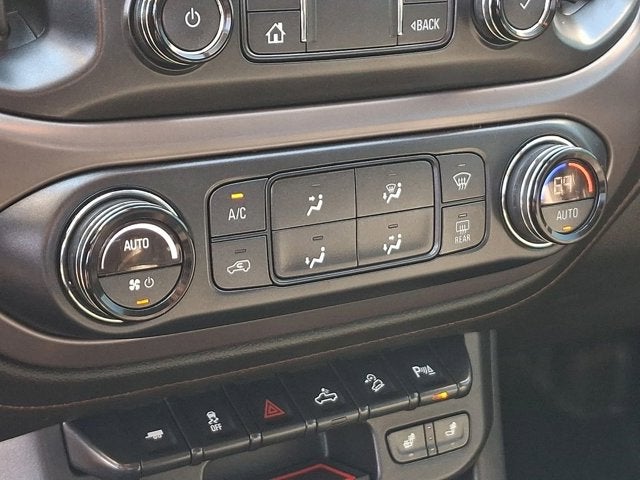 2021 GMC Canyon 4WD AT4 w/Leather