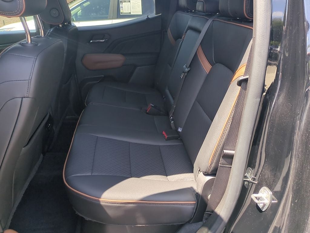 2023 GMC Canyon AT4