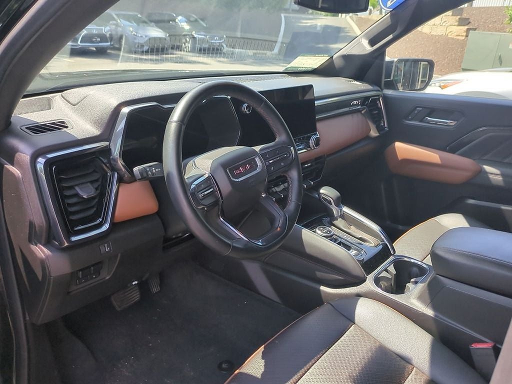 2023 GMC Canyon AT4