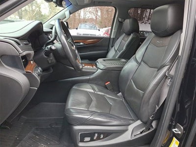 2018 Cadillac Escalade ESV Luxury