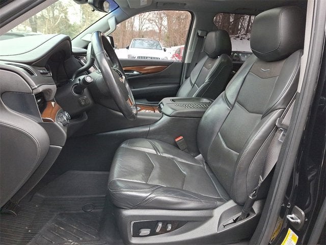 2018 Cadillac Escalade ESV Luxury