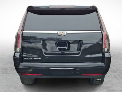 2018 Cadillac Escalade ESV Luxury