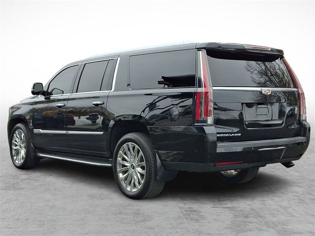 2018 Cadillac Escalade ESV Luxury