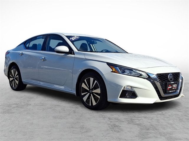 2022 Nissan Altima 2.5 SL