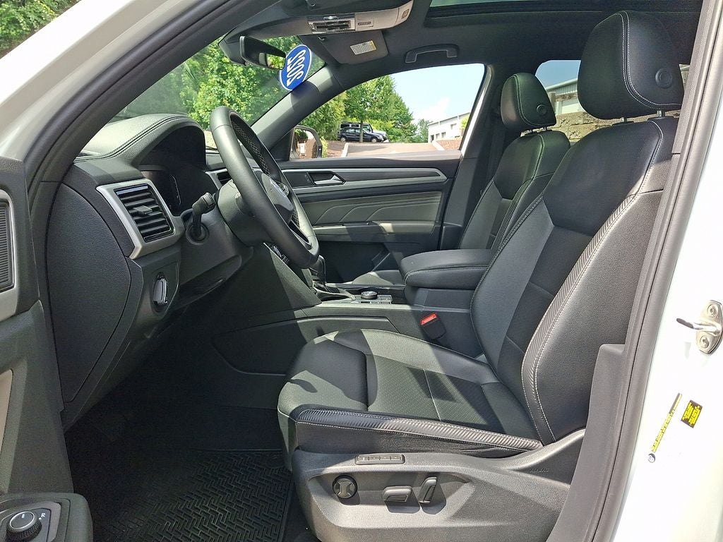 2022 Volkswagen Atlas Cross Sport 2.0T SEL