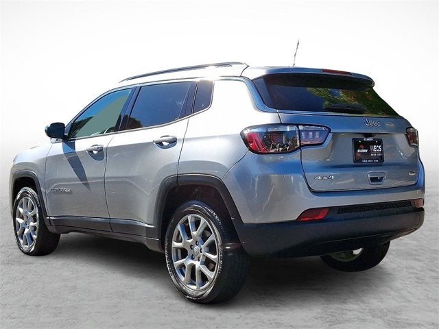 2022 Jeep Compass Latitude Lux
