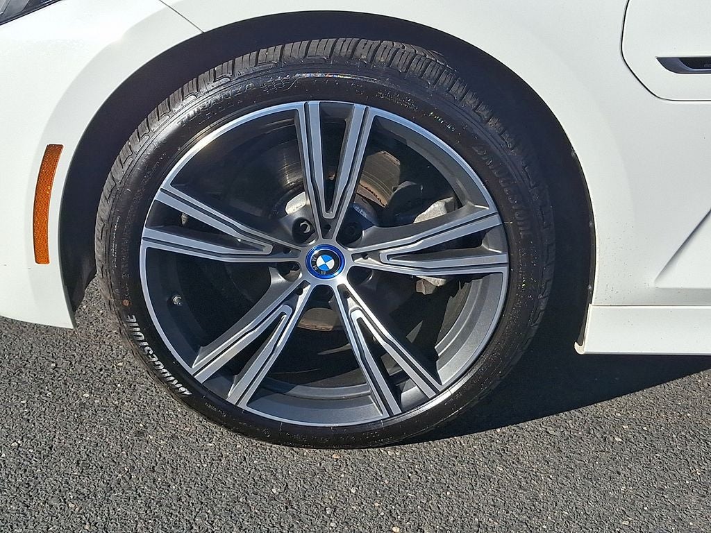 2023 BMW 3 Series 330e xDrive