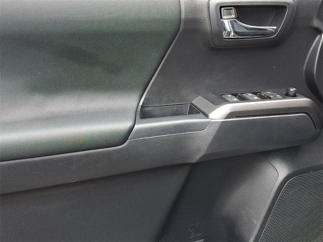 2023 Toyota Tacoma 4WD TRD Off-Road