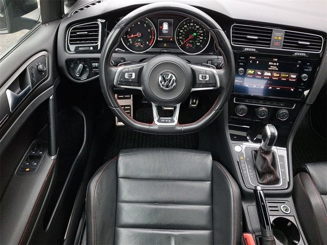 2019 Volkswagen Golf GTI SE