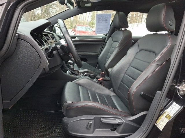 2019 Volkswagen Golf GTI SE