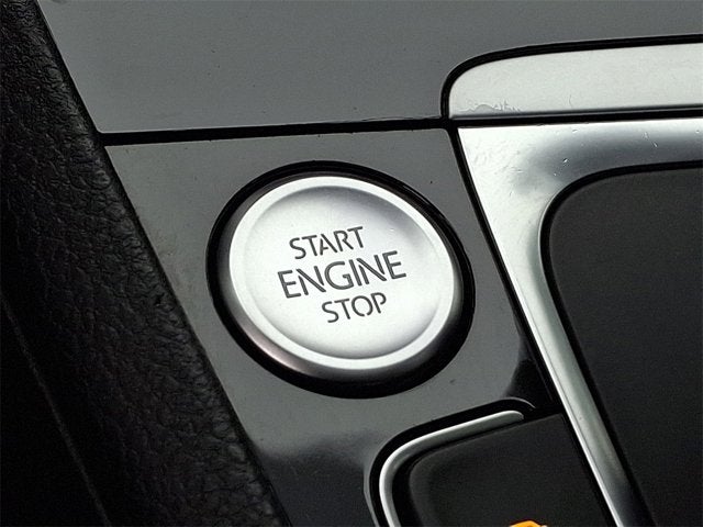 2019 Volkswagen Golf GTI SE