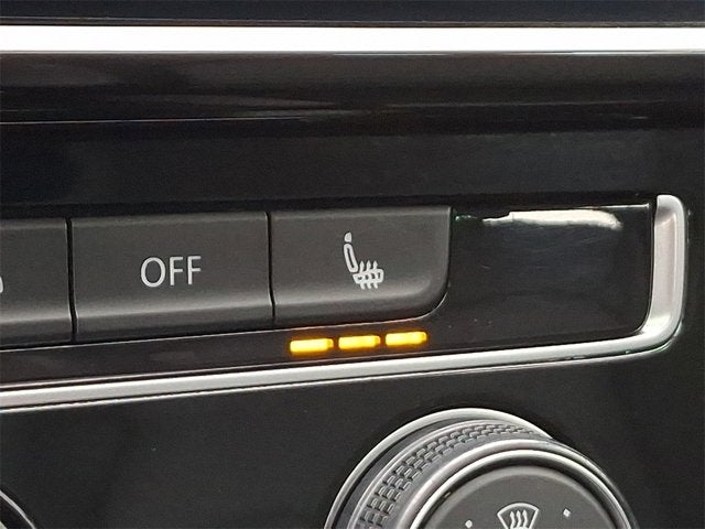 2019 Volkswagen Golf GTI SE