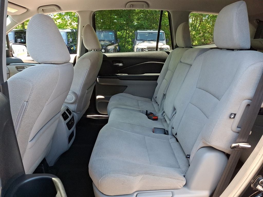 2017 Honda Pilot EX