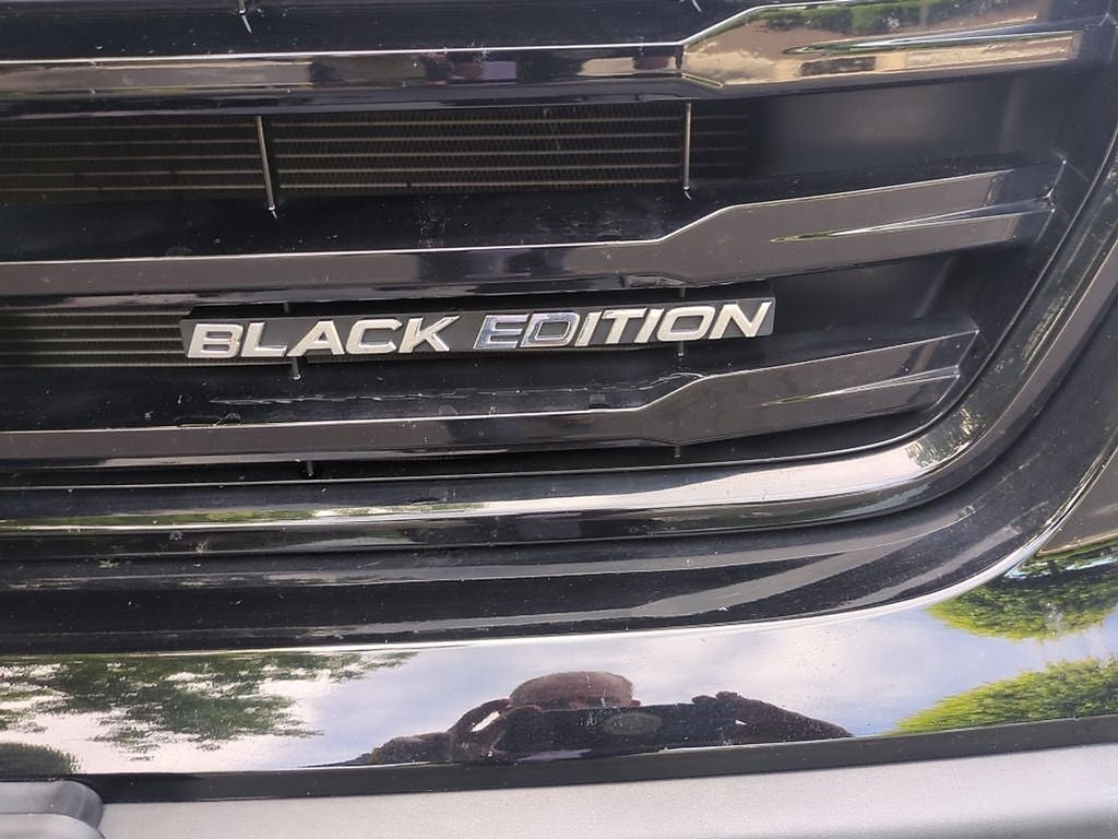2022 Honda Ridgeline Black Edition