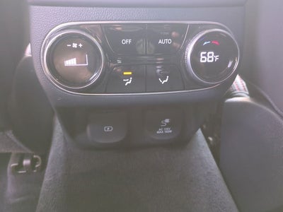 2024 Genesis GV70 2.5T