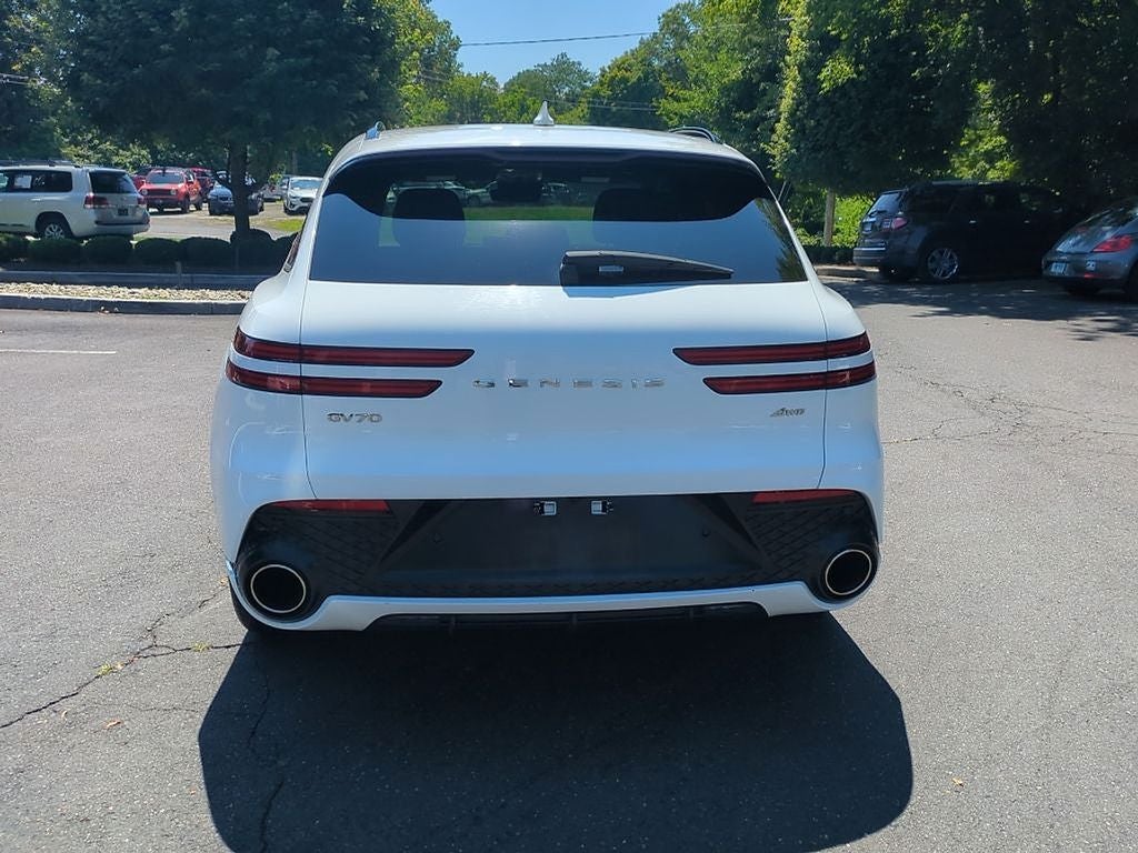 2024 Genesis GV70 2.5T
