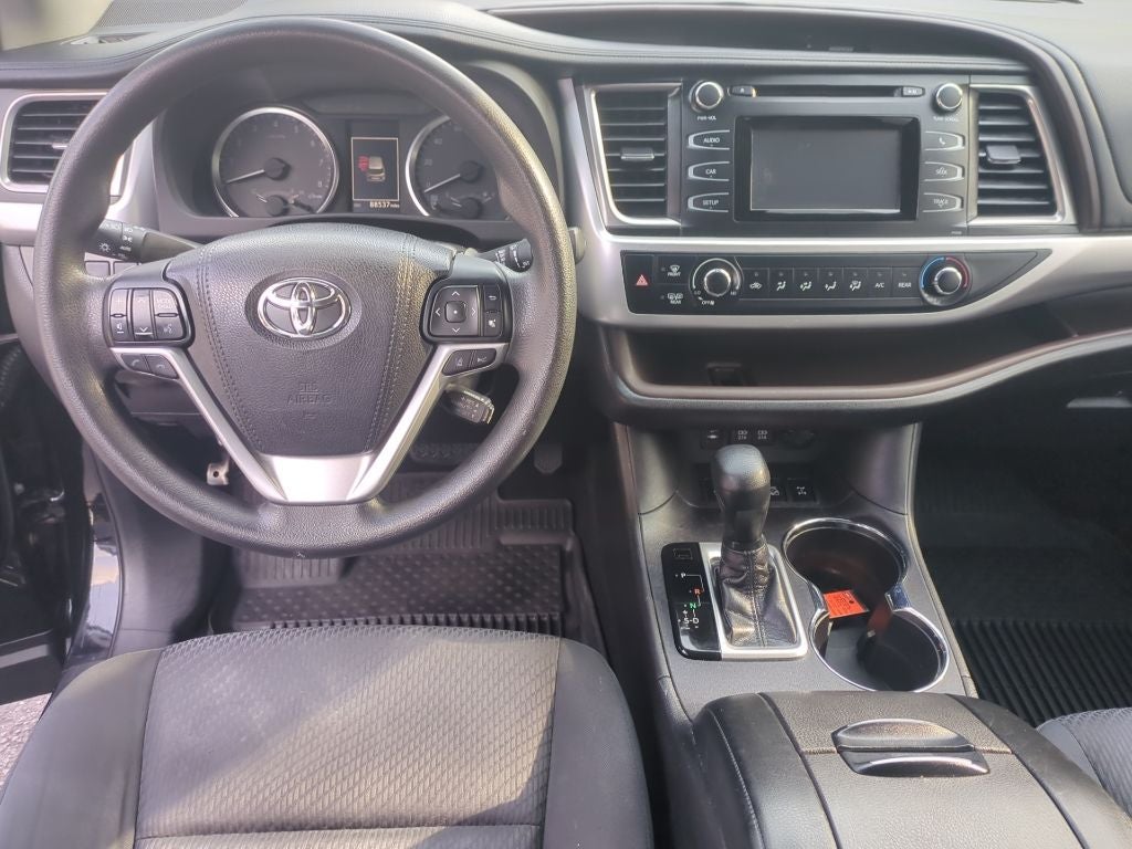 2018 Toyota Highlander LE