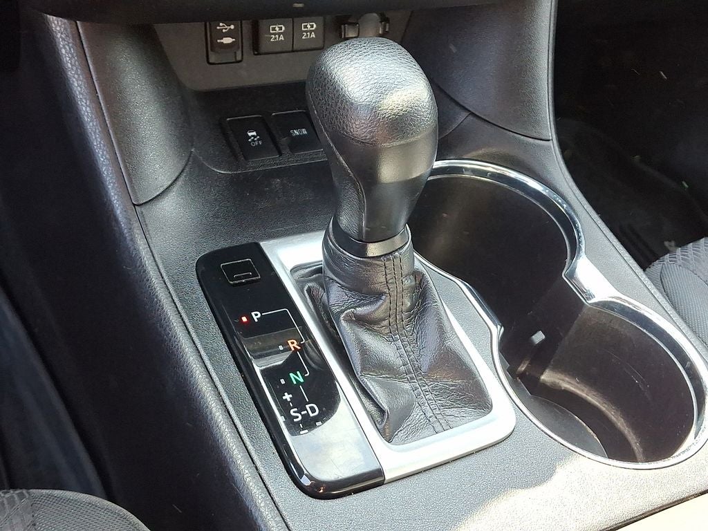 2018 Toyota Highlander LE
