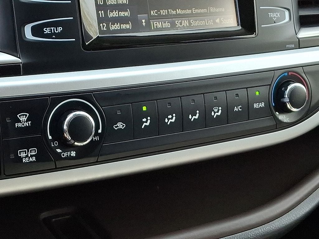 2018 Toyota Highlander LE