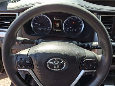 2018 Toyota Highlander LE