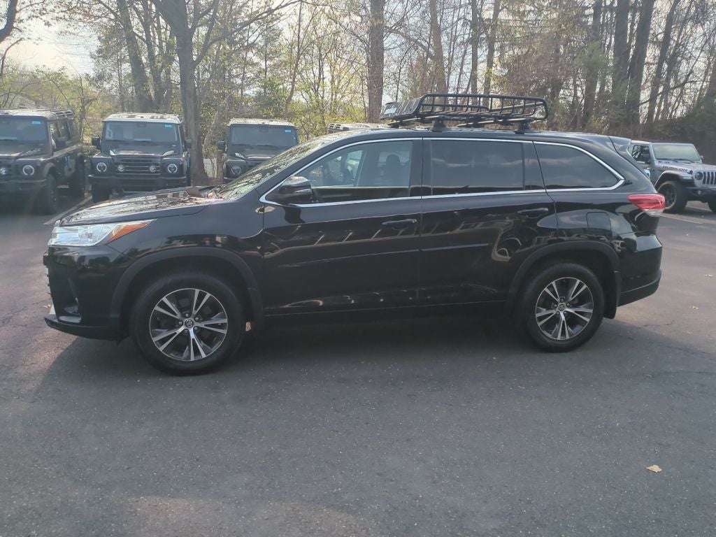 2018 Toyota Highlander LE