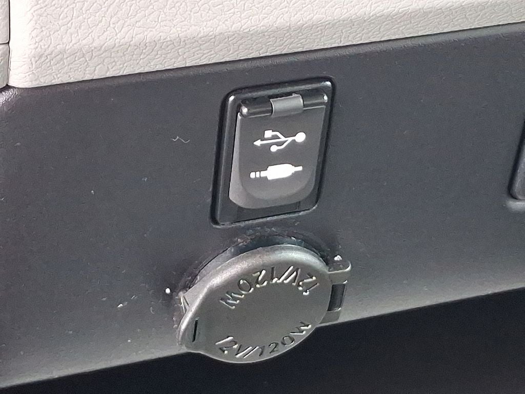 2017 Toyota Sienna LE 7 Passenger