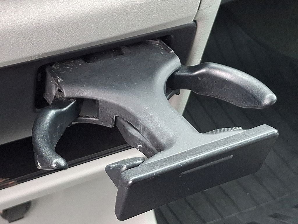 2017 Toyota Sienna LE 7 Passenger