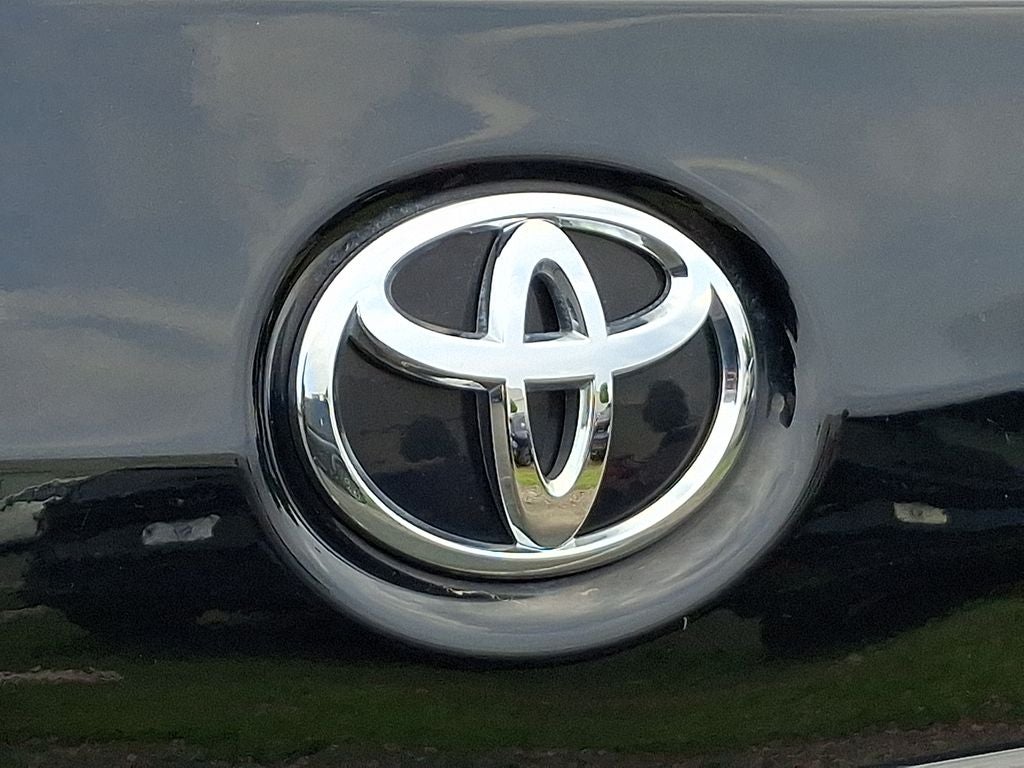 2017 Toyota Sienna LE 7 Passenger