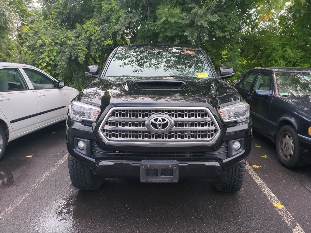 2017 Toyota Tacoma TRD Sport