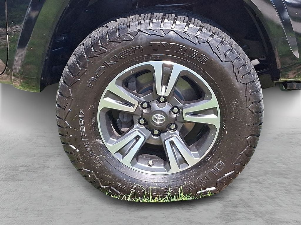 2017 Toyota Tacoma TRD Sport
