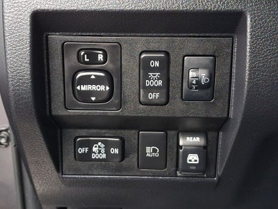 2018 Toyota Tundra SR5 5.7L V8