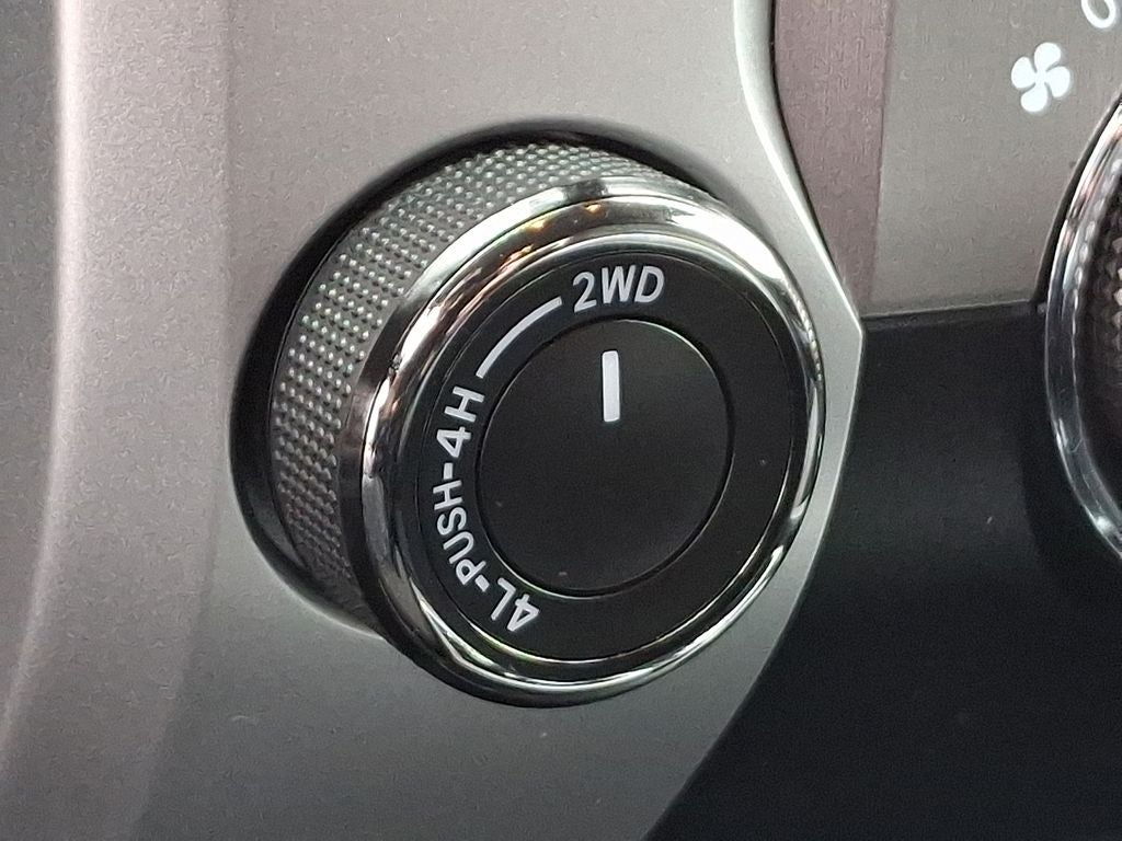 2018 Toyota Tundra SR5 5.7L V8