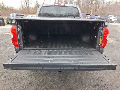 2018 Toyota Tundra SR5 5.7L V8