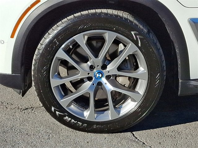 2024 BMW X5 xDrive50e