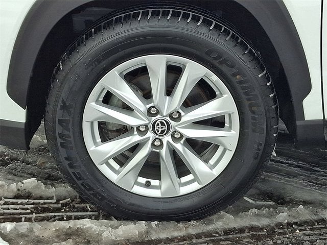 2022 Toyota Corolla Cross LE