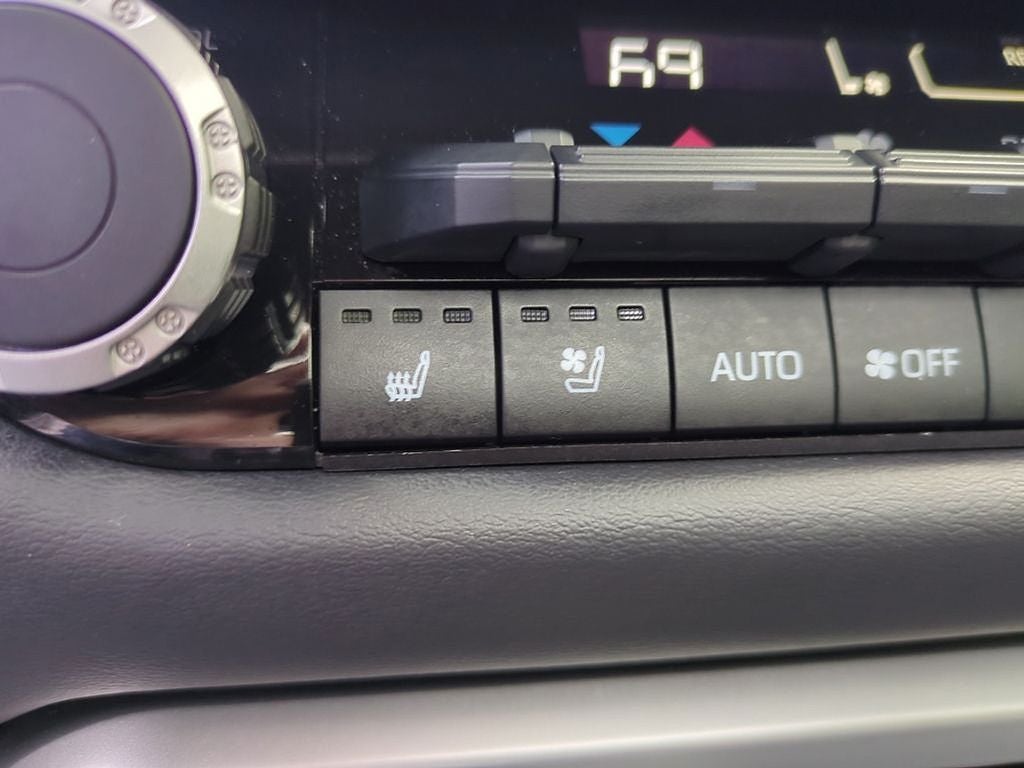 2024 Toyota Sequoia Platinum
