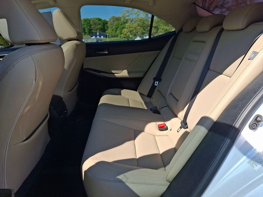 2019 Lexus IS 300
