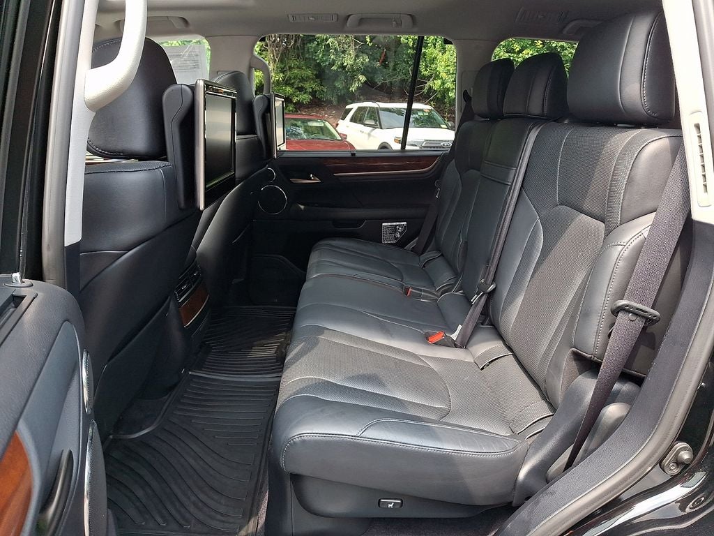 2017 Lexus LX 570