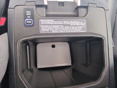 2016 Toyota Land Cruiser Base