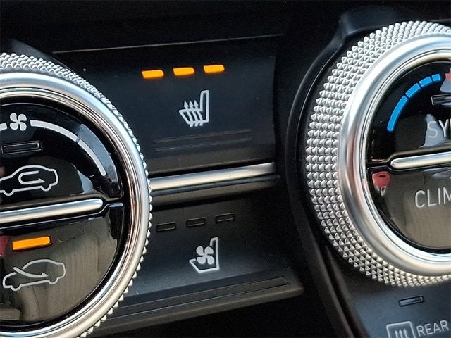 2023 Genesis G70 3.3T