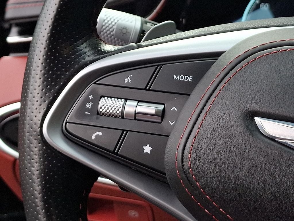 2023 Genesis GV70 2.5T