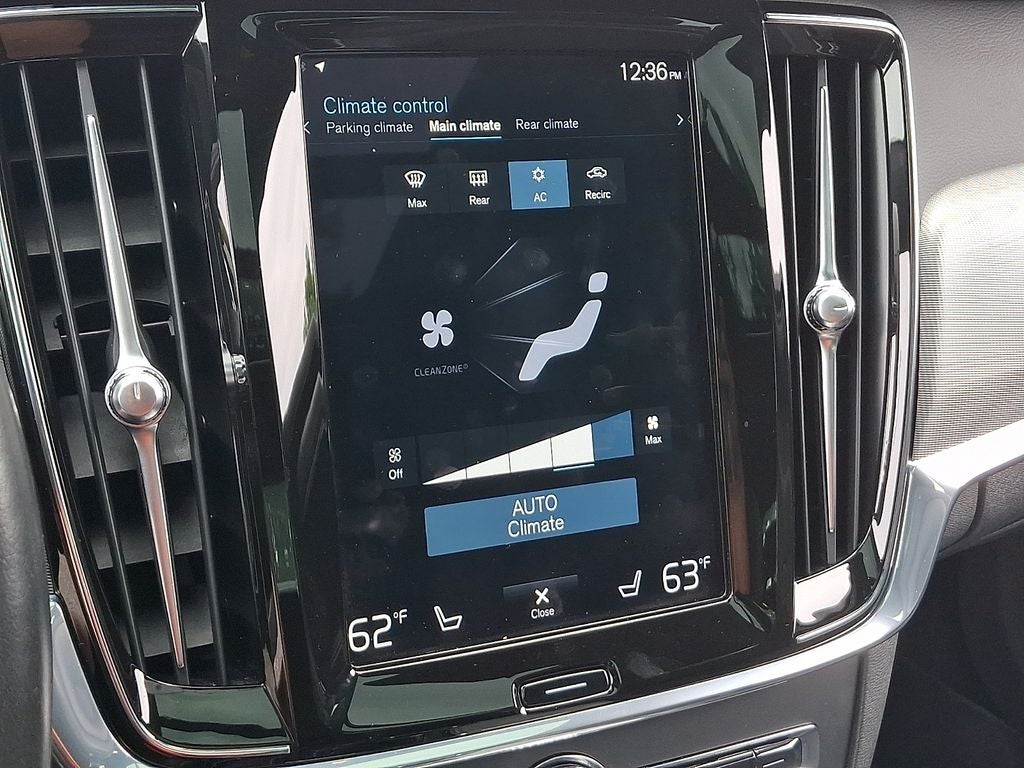 2021 Volvo S90 T6 R-Design