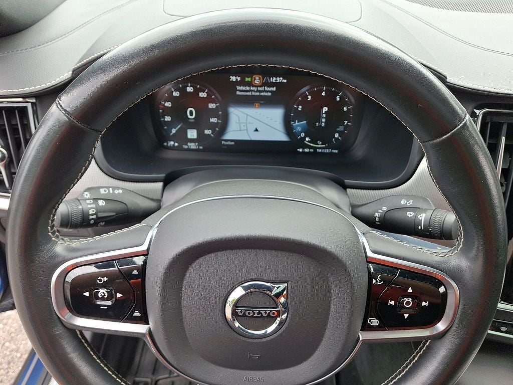 2021 Volvo S90 T6 R-Design