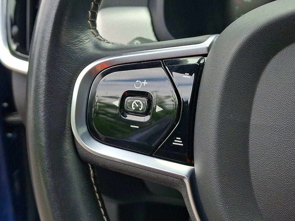 2021 Volvo S90 T6 R-Design