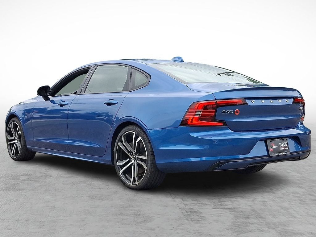 2021 Volvo S90 T6 R-Design