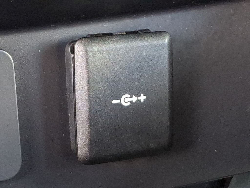 2024 Land Rover Defender 90 X-Dynamic SE