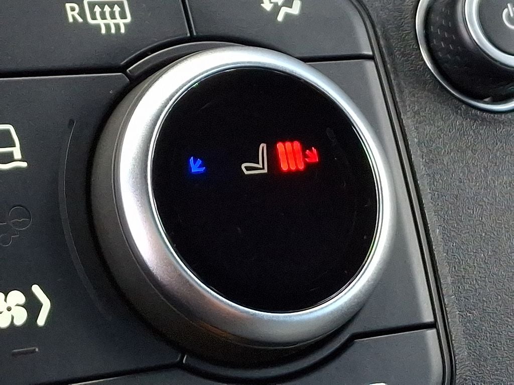 2024 Land Rover Defender 90 X-Dynamic SE