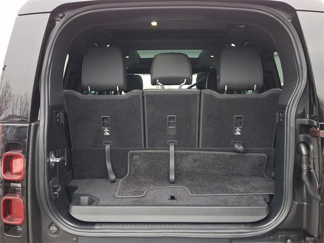 2024 Land Rover Defender X-Dynamic SE